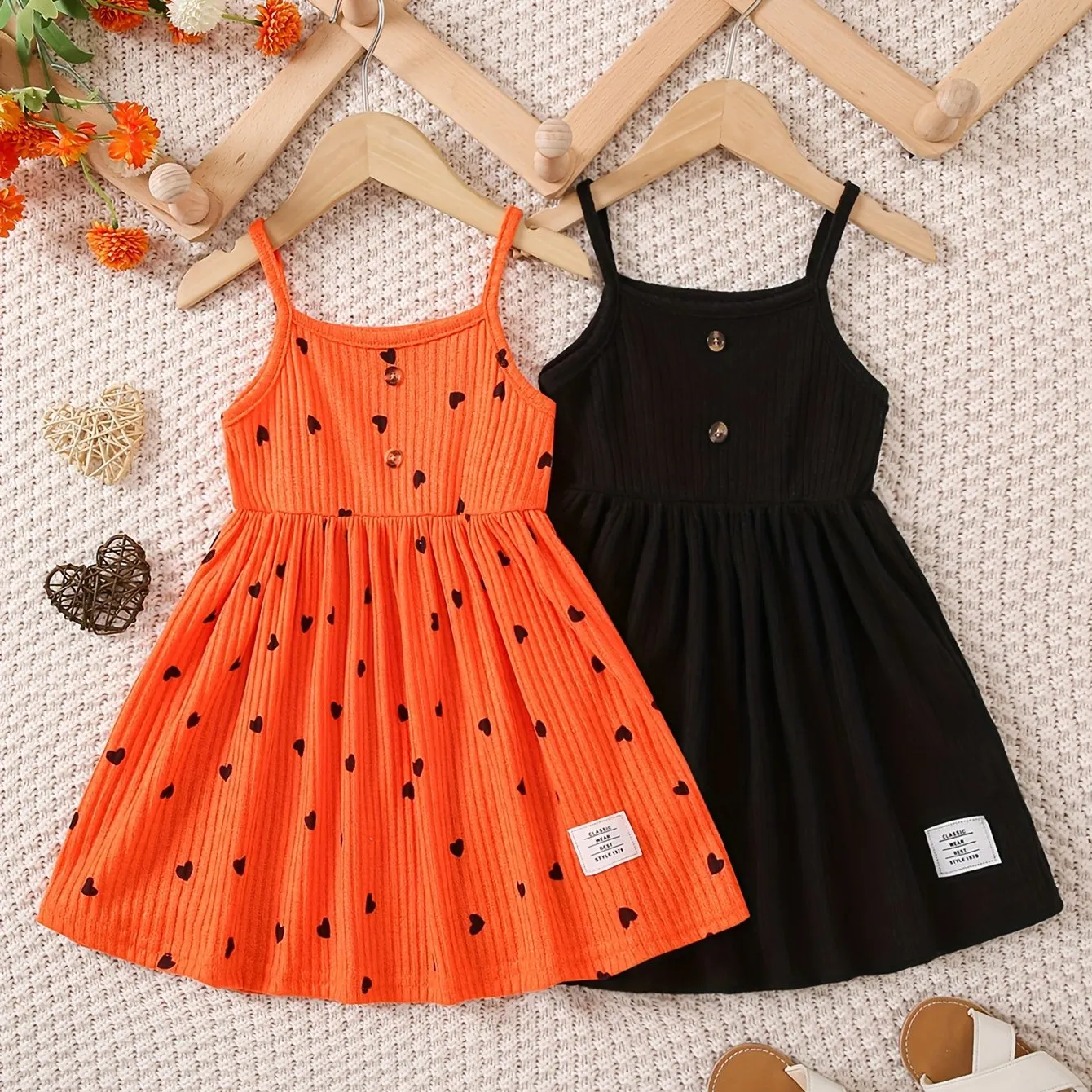 2pcs Girls Sweetheart Cami Dress & Solid Dress Set - Stylish Casual Summer Wear for Parties & Fun - Adorable Heart Prints, Comfortable Fit, Perfect Gift Choice