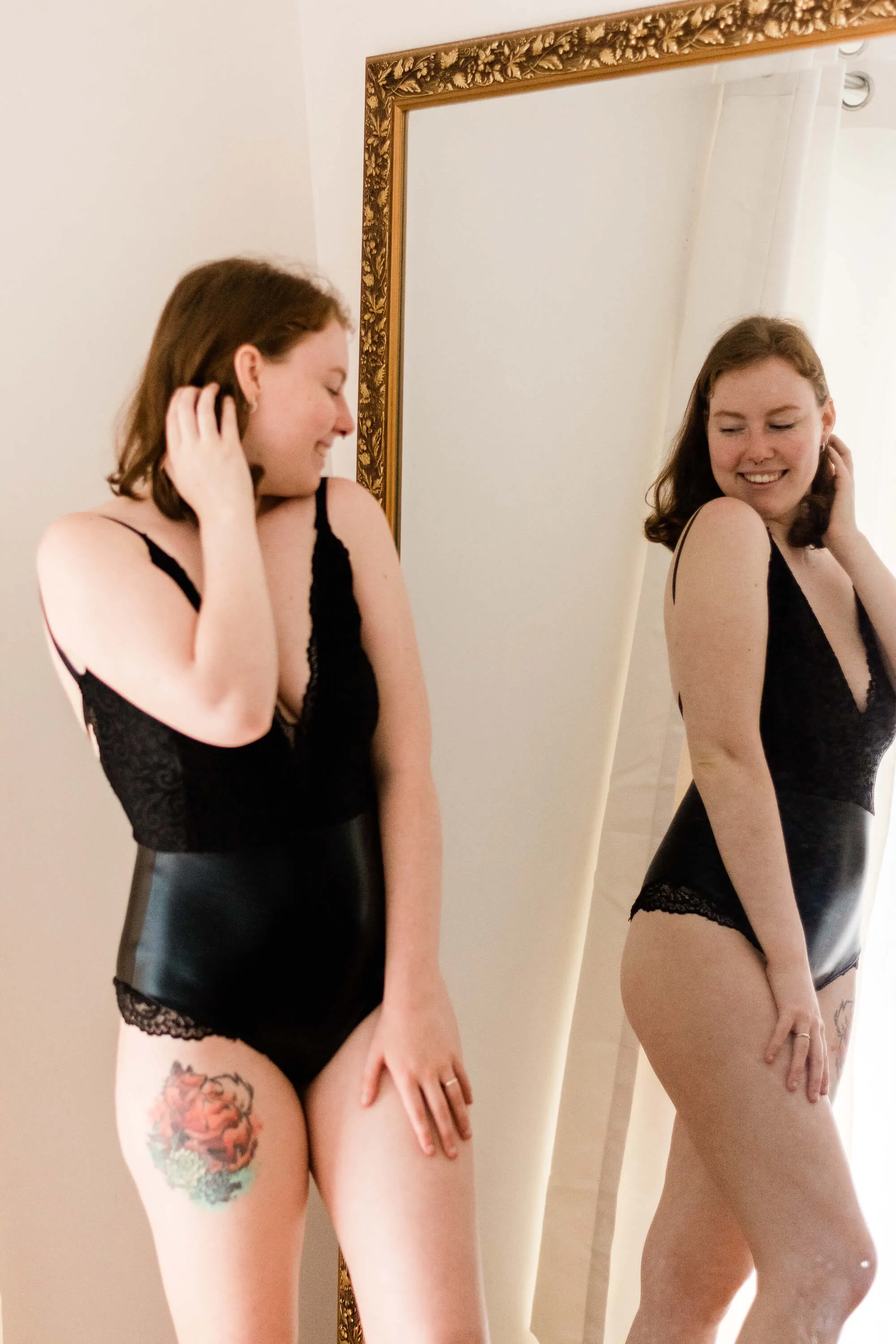 Dentelle V Neck Bodysuit