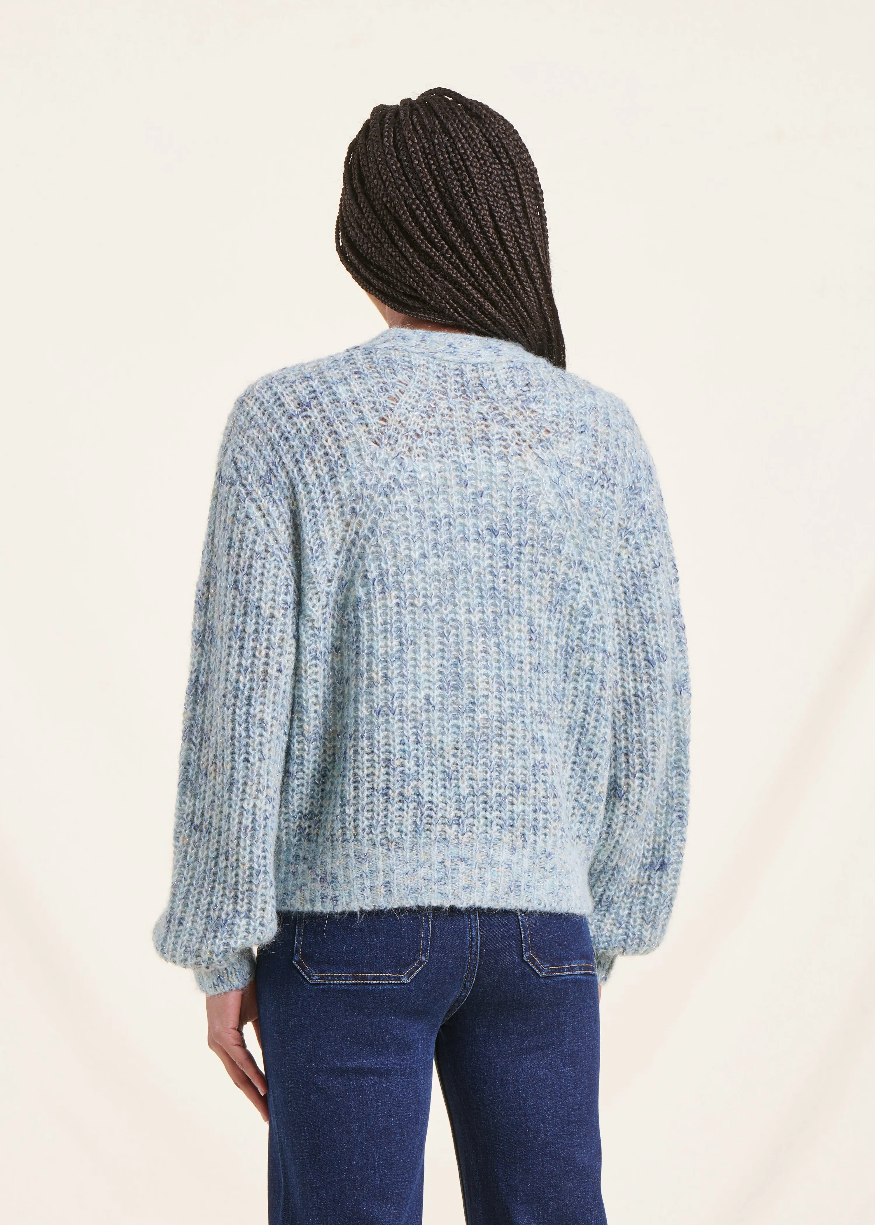 Gilet court bleu ciel grosse maille chinée