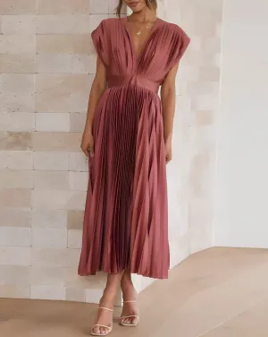 Odessa - Sleeveless Pleated Midi Dress
