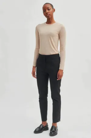 Second Female Jarao Trousers
