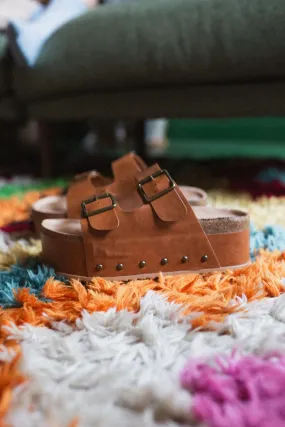 Shoreline Platform Sandals - Tan