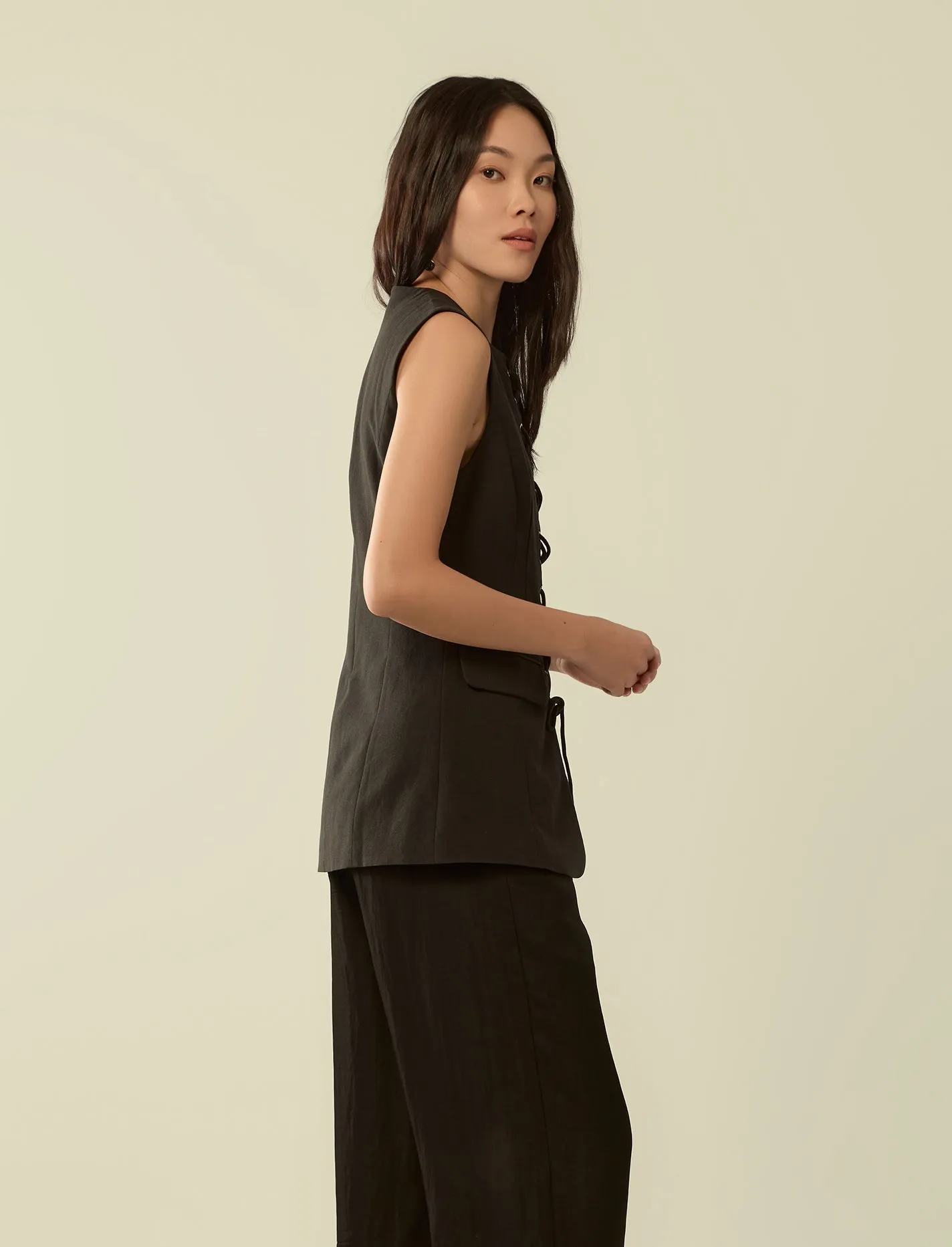 tailored eyelet vest top