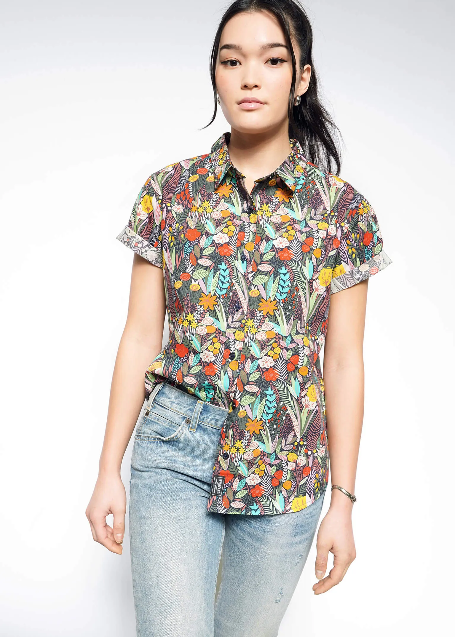 The Essential Button Up
